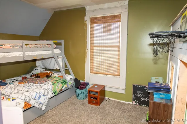 $205,000 | 10220 North Jefferson Road, Madison, IN 47250