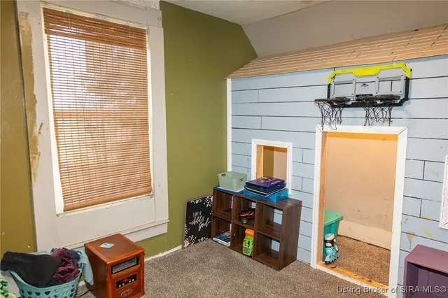 $205,000 | 10220 North Jefferson Road, Madison, IN 47250