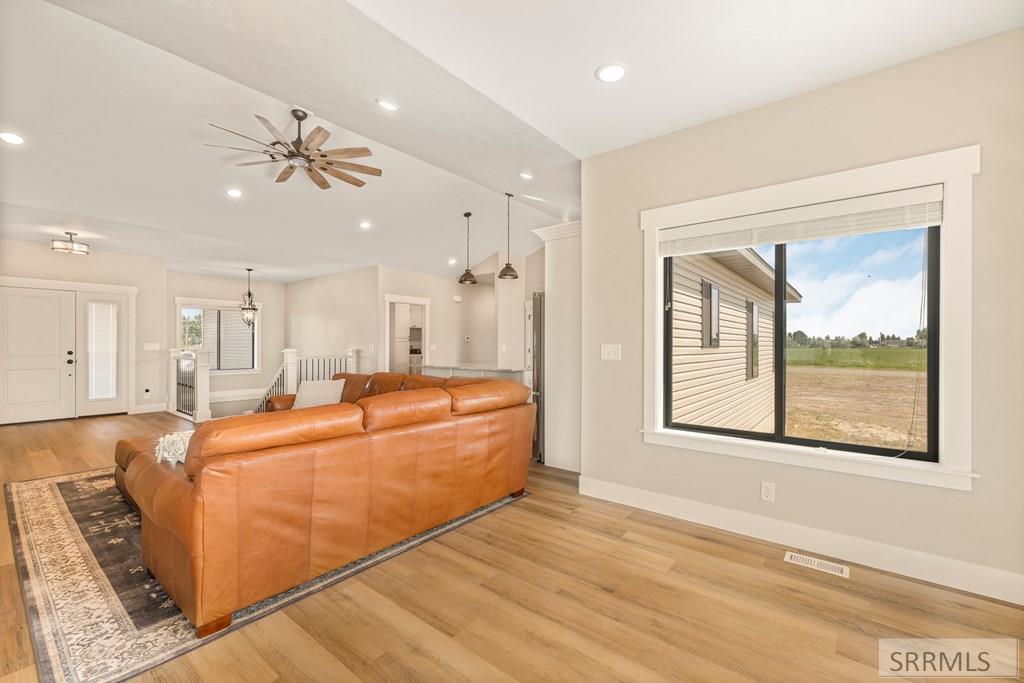4961 Nordic Way Rexburg, ID 83440 - Photo 11 of 71 Living Room