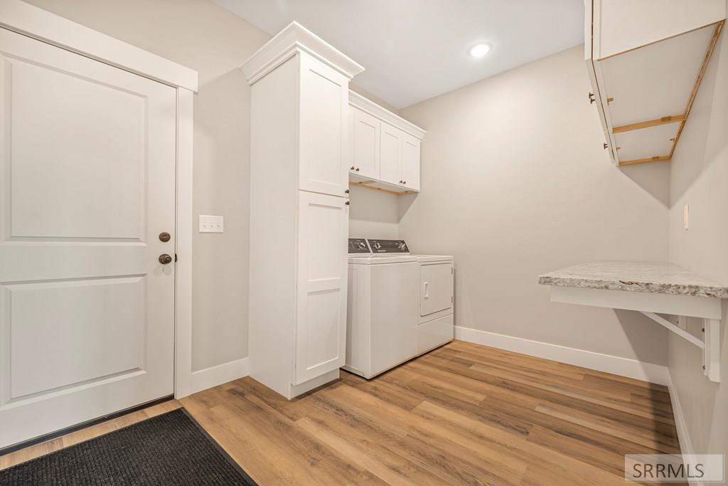 4961 Nordic Way Rexburg, ID 83440 - Photo 20 of 71 Laundry