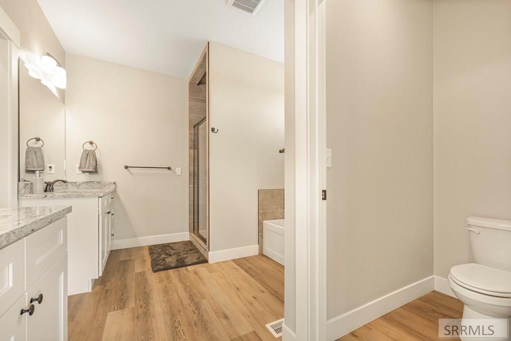 4961 Nordic Way Rexburg, ID 83440 - Photo 27 of 71 Master Bath