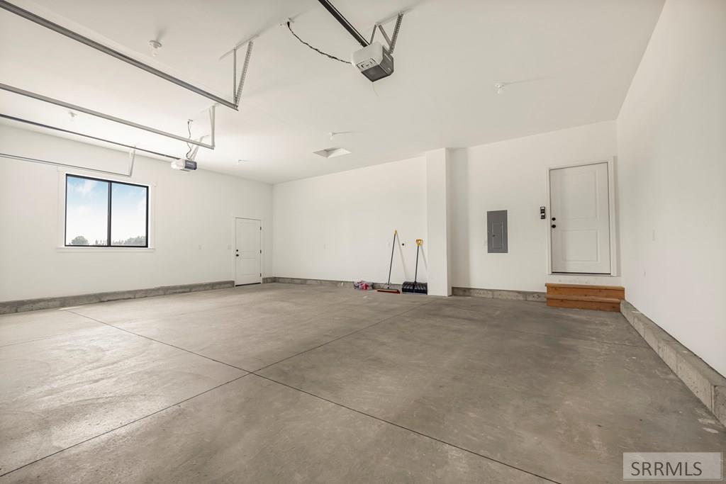 4961 Nordic Way Rexburg, ID 83440 - Photo 61 of 71 Interior of Garage