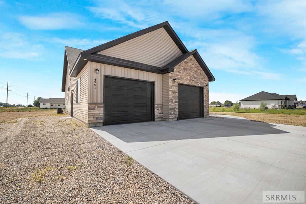 4961 Nordic Way Rexburg, ID 83440 - Photo 66 of 71 Garage