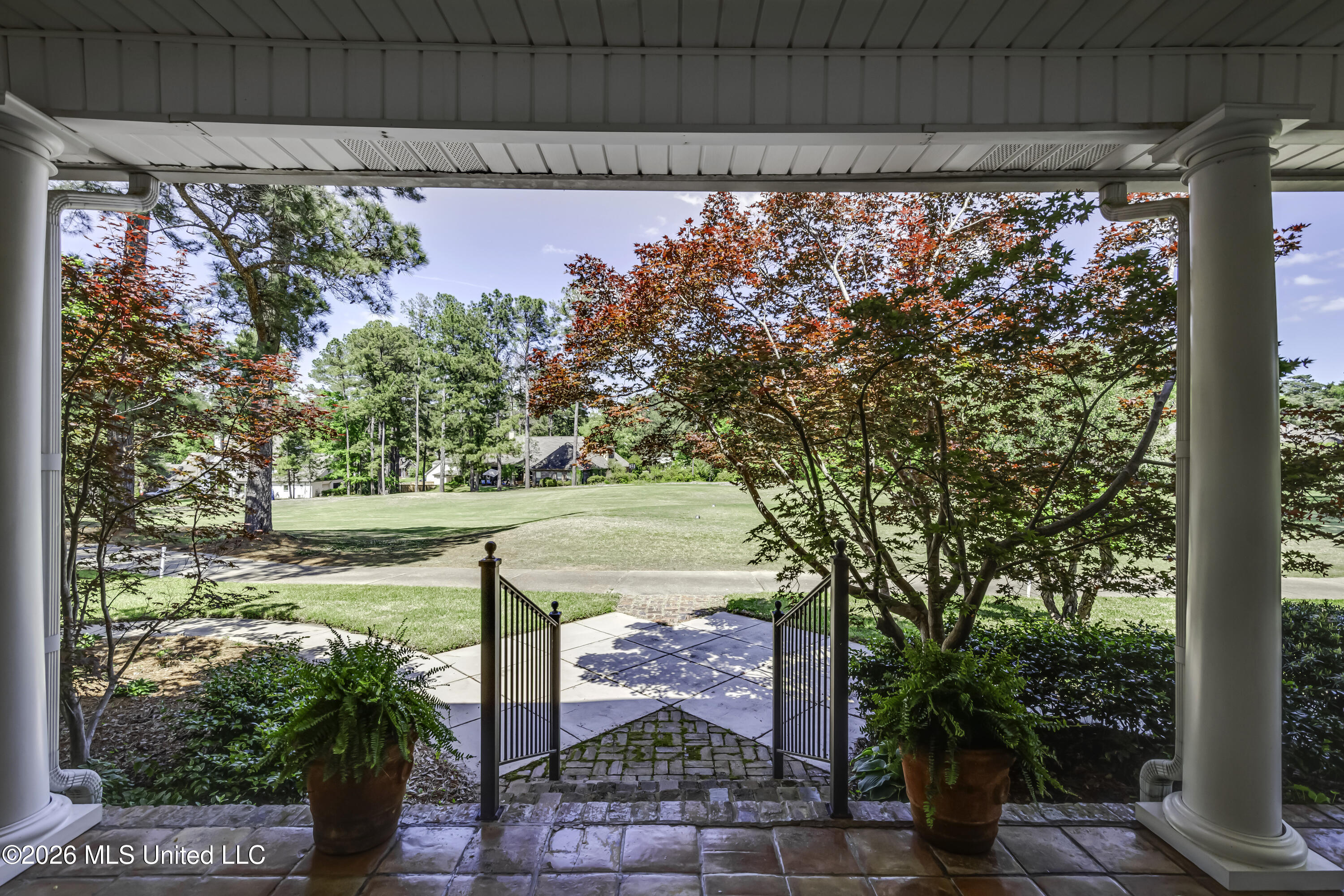 106 Whisper Ridge Drive Madison, MS 39110 - Photo 4 of 81 106 Whisper Ridge--25