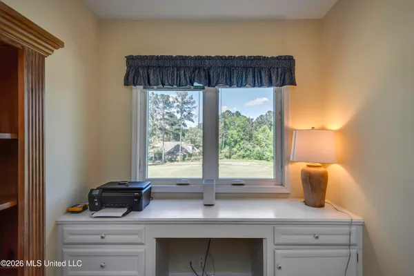 $450,000 | 106 Whisper Ridge Drive, Madison, MS 39110
