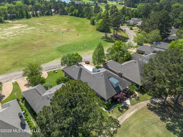 $450,000 | 106 Whisper Ridge Drive, Madison, MS 39110