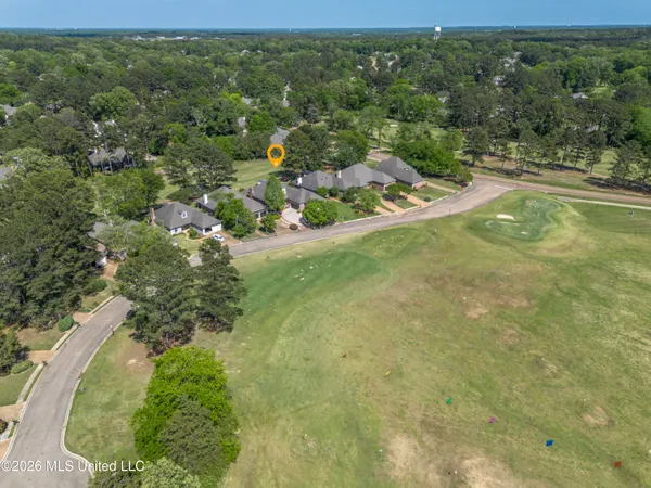 $450,000 | 106 Whisper Ridge Drive, Madison, MS 39110