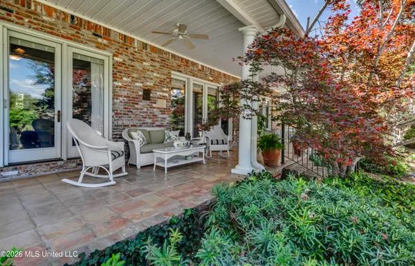 $450,000 | 106 Whisper Ridge Drive, Madison, MS 39110