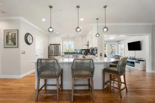 $1,295,000 | 39 Kibrel Court, Sandown, NH 03873