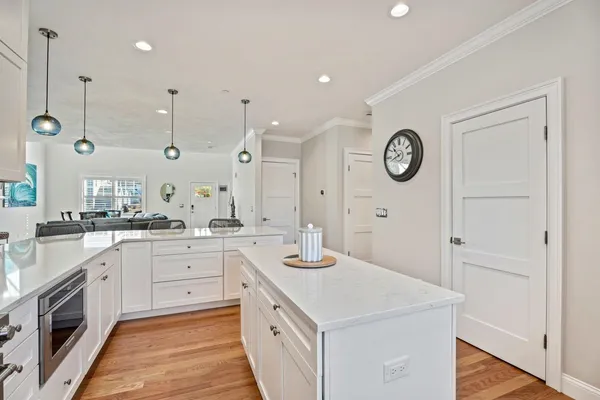 $1,295,000 | 39 Kibrel Court, Sandown, NH 03873