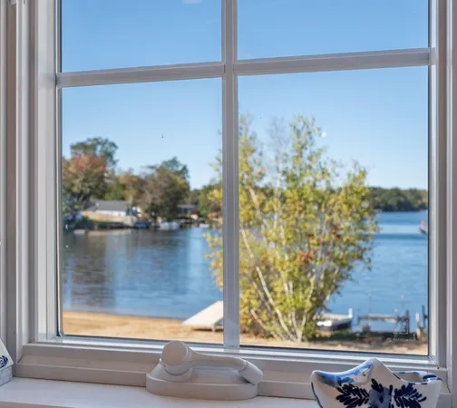 $1,295,000 | 39 Kibrel Court, Sandown, NH 03873