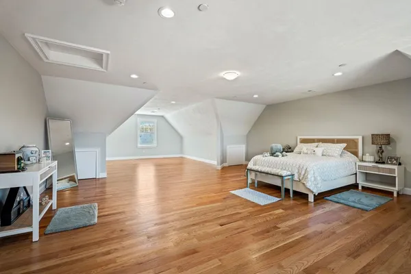 $1,295,000 | 39 Kibrel Court, Sandown, NH 03873