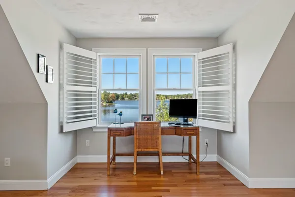 $1,295,000 | 39 Kibrel Court, Sandown, NH 03873