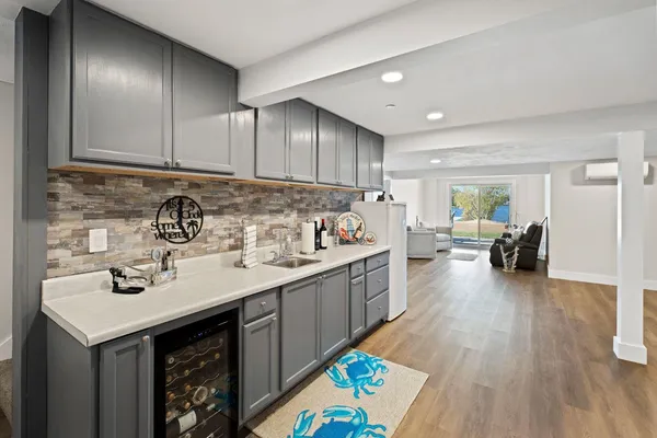 $1,295,000 | 39 Kibrel Court, Sandown, NH 03873