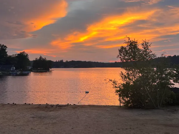 $1,295,000 | 39 Kibrel Court, Sandown, NH 03873