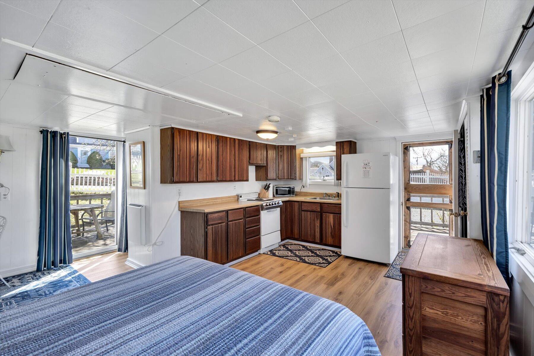232 Robbins Hill Road Brewster, MA 02631 - Photo 32 of 41 232RH Cott1