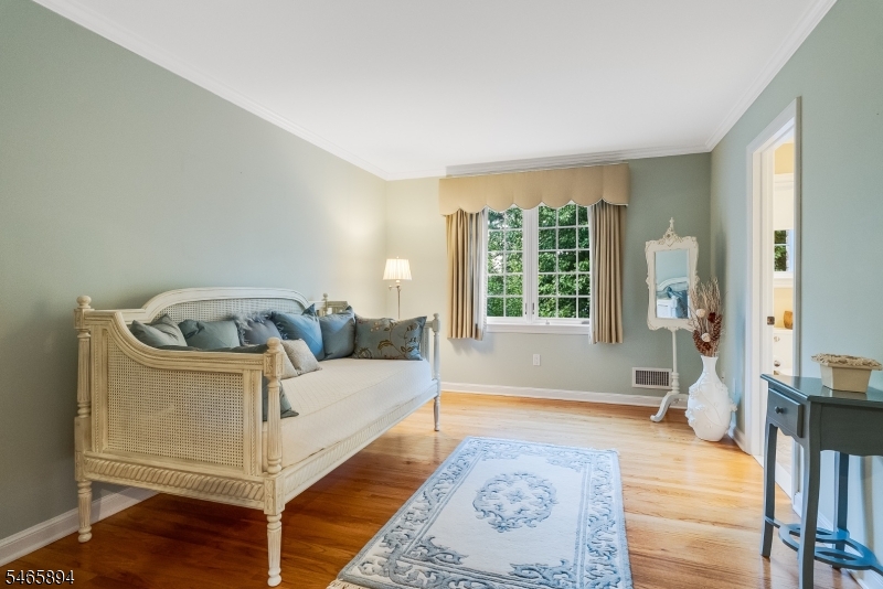 4 Barberry Row Chester, NJ 07930 - Photo 28 of 40 Gallery Image 28
