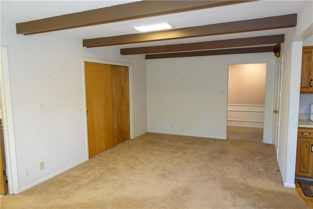 8232 Rumford Road Indianapolis, IN 46219 - Photo 4 of 17 Gallery Image 4