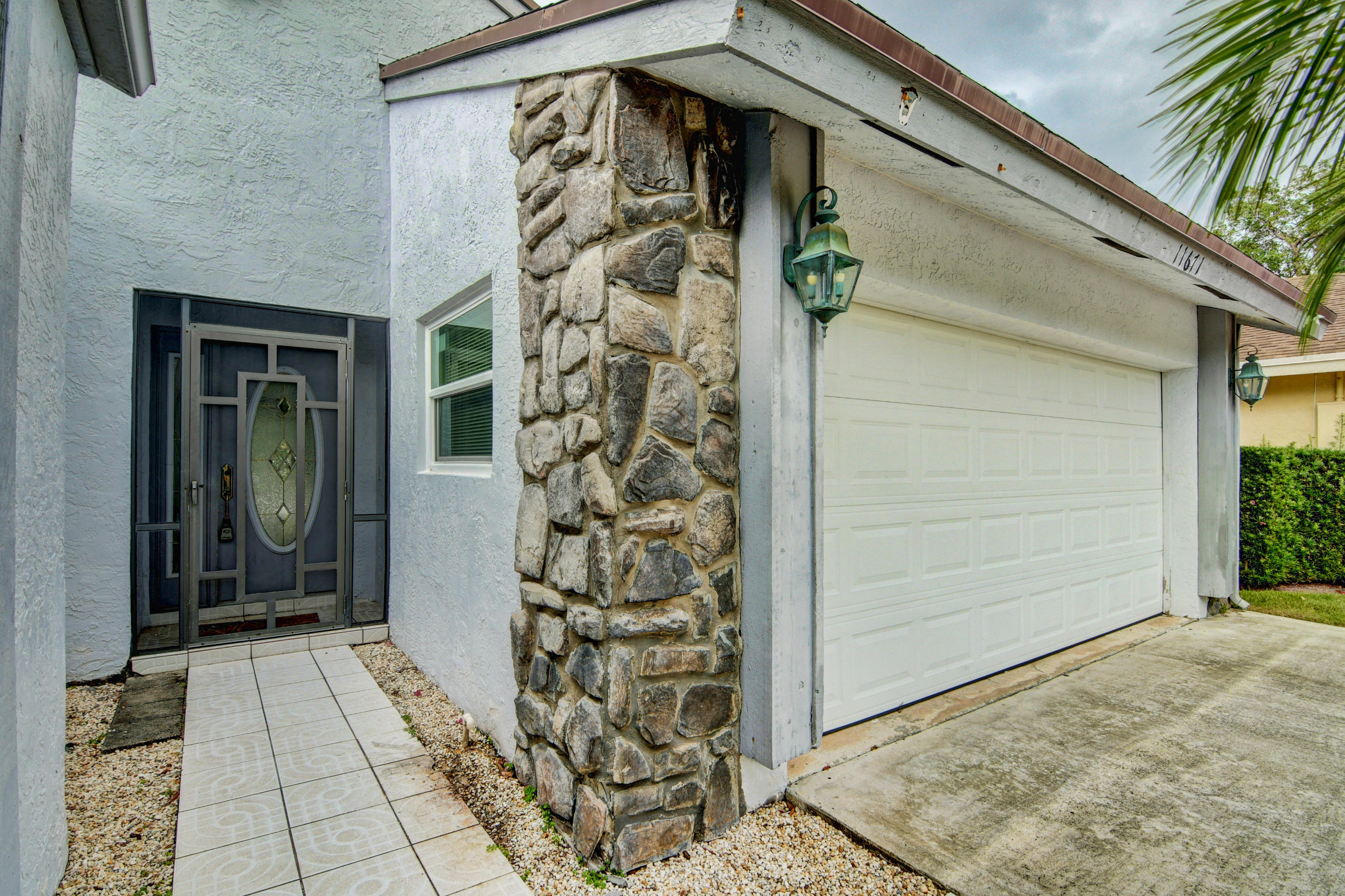 11671 Timberwood Road Boca Raton, FL 33428 - Photo 6 of 47 04_dsc_2550_1_2_3_4