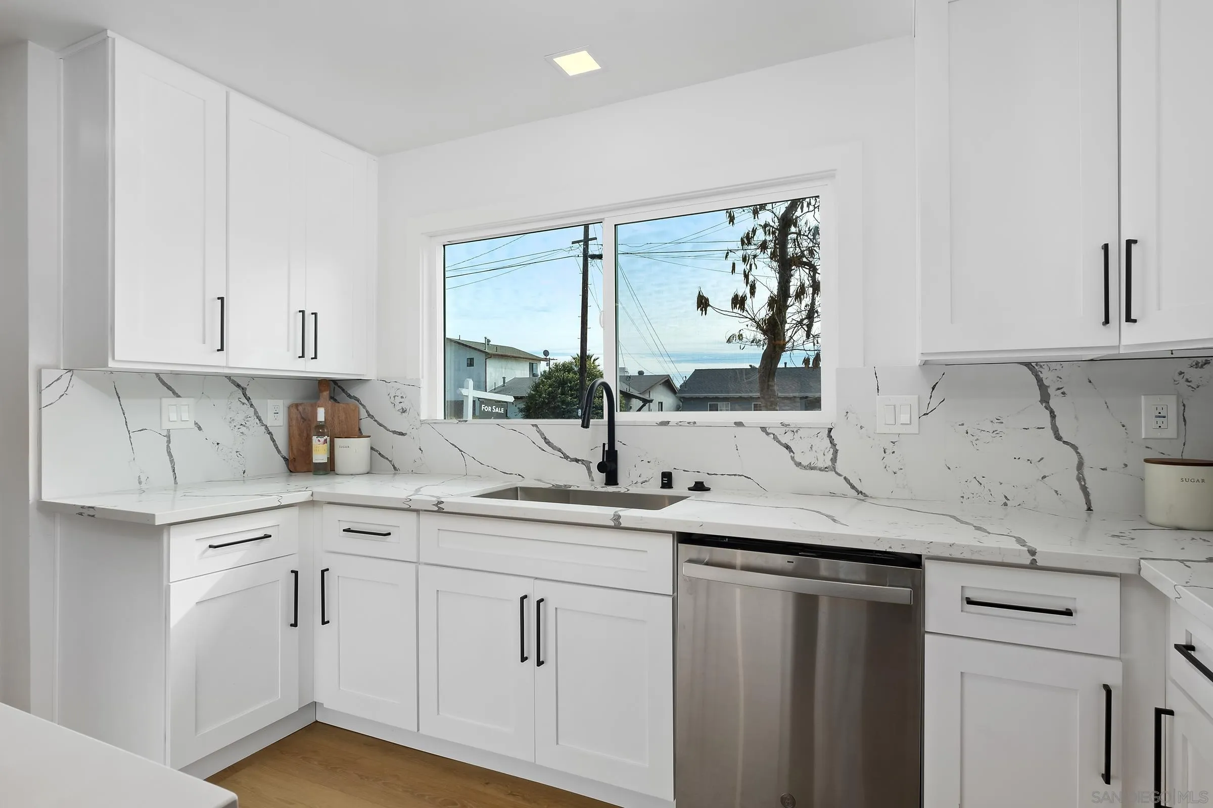 9460 Pennywood Road Santee, CA 92071 - Photo 3 of 25 Gallery Image 3