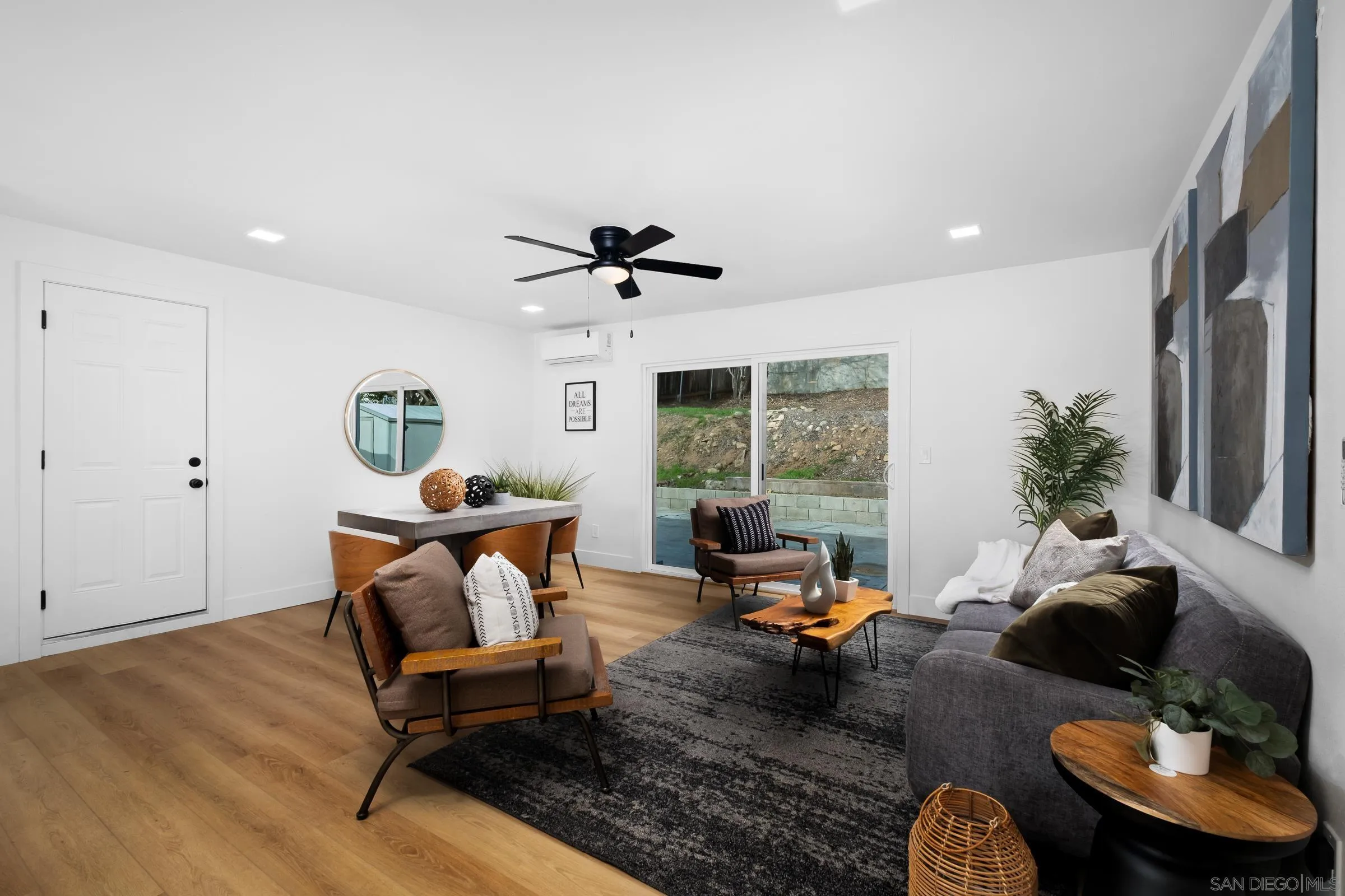 9460 Pennywood Road Santee, CA 92071 - Photo 6 of 25 Gallery Image 6