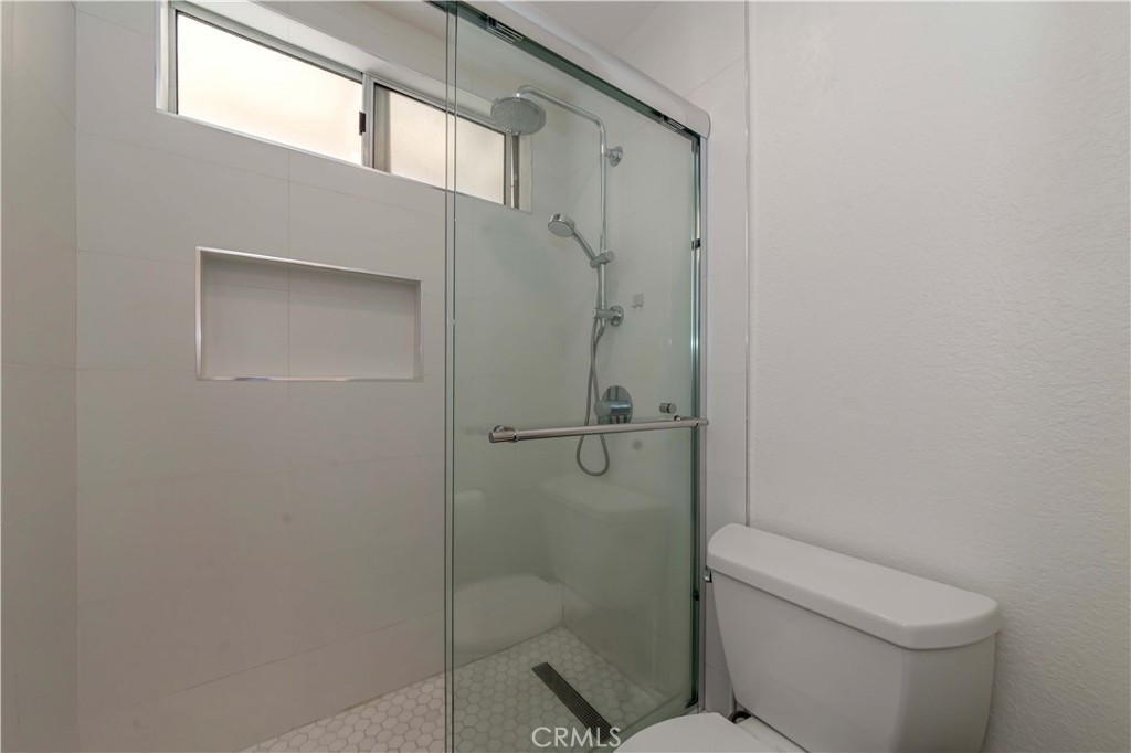 5621 Rostrata Avenue Buena Park, CA 90621 - Photo 15 of 30
