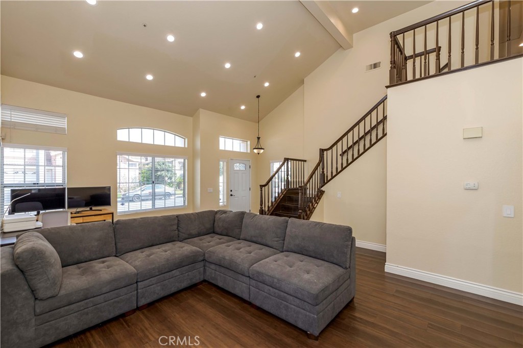 5621 Rostrata Avenue Buena Park, CA 90621 - Photo 2 of 30