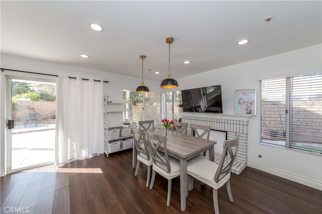 5621 Rostrata Avenue Buena Park, CA 90621 - Photo 3 of 30
