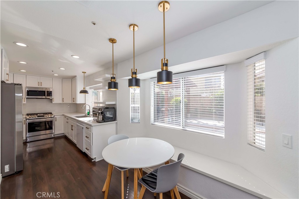 5621 Rostrata Avenue Buena Park, CA 90621 - Photo 9 of 30