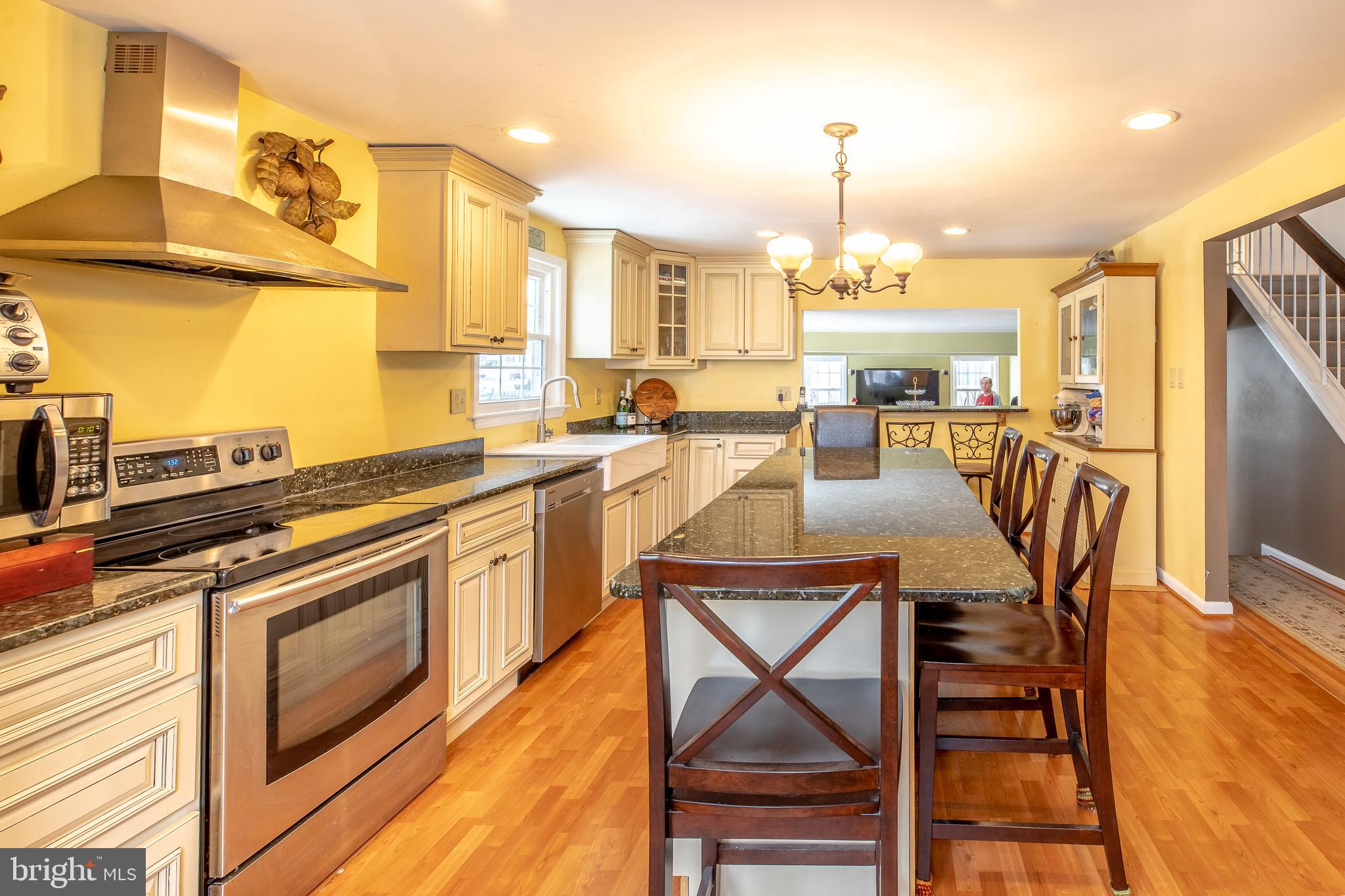 9115 Bowline Road Baltimore, MD 21236 - Photo 3 of 29