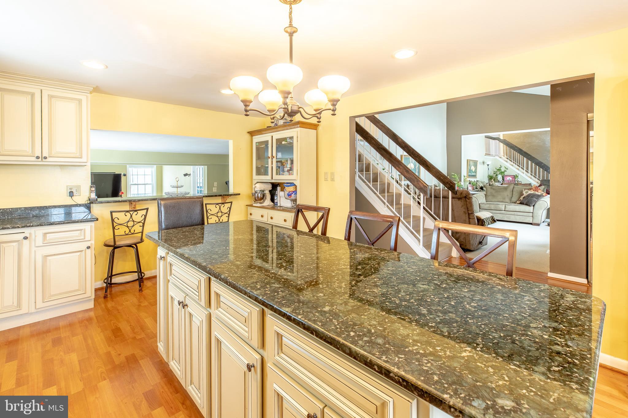 9115 Bowline Road Baltimore, MD 21236 - Photo 5 of 29