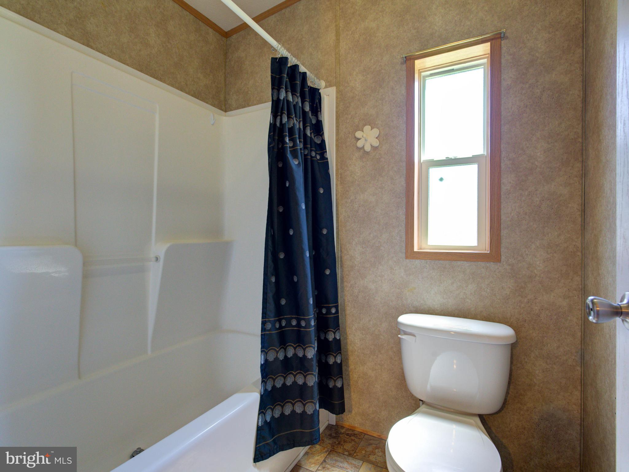 2109 Hatchery Road Inwood, WV 25428 - Photo 20 of 29 Bath (Master)