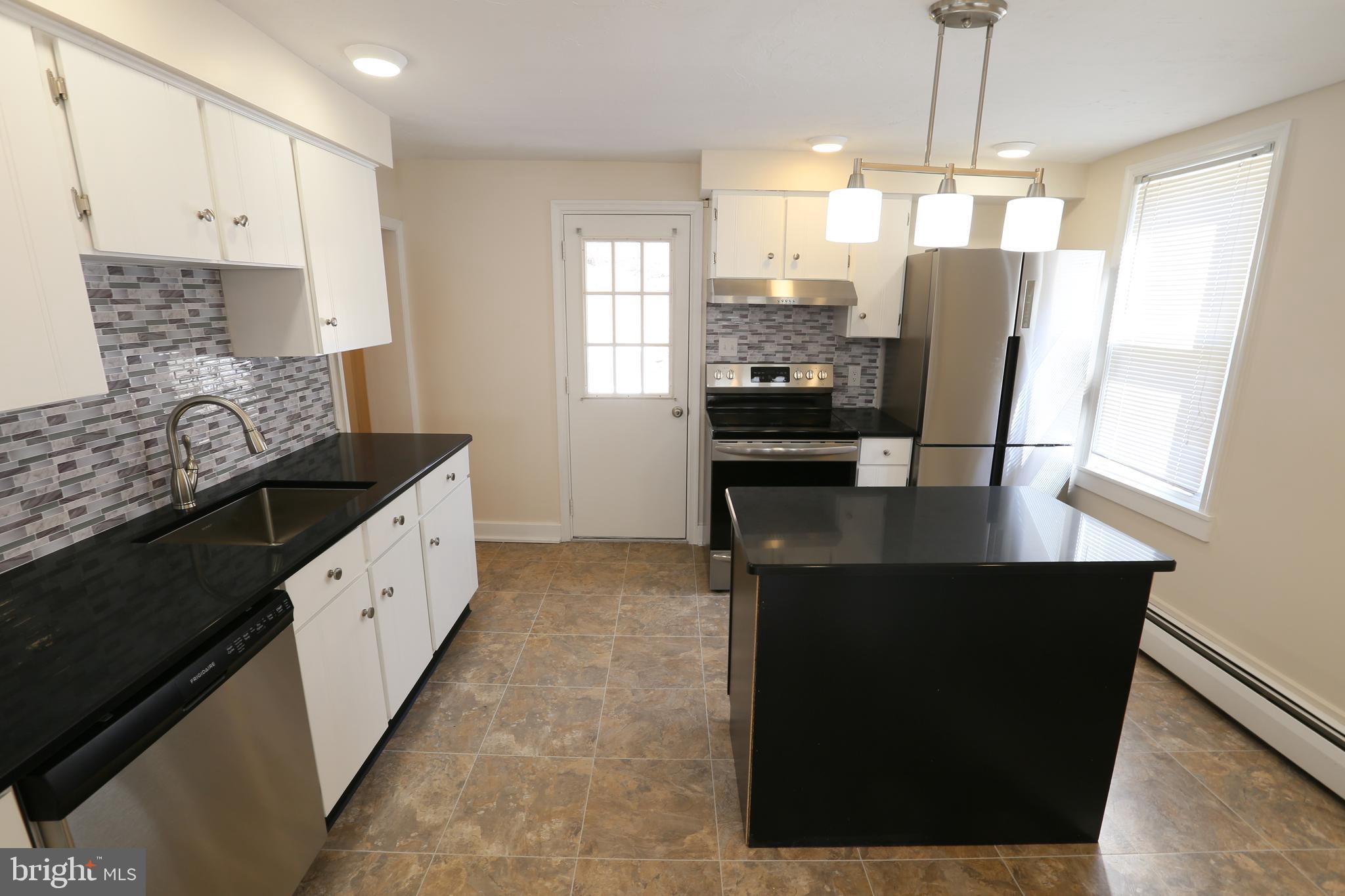 1930 Craley Road Windsor, PA 17366 - Photo 3 of 37