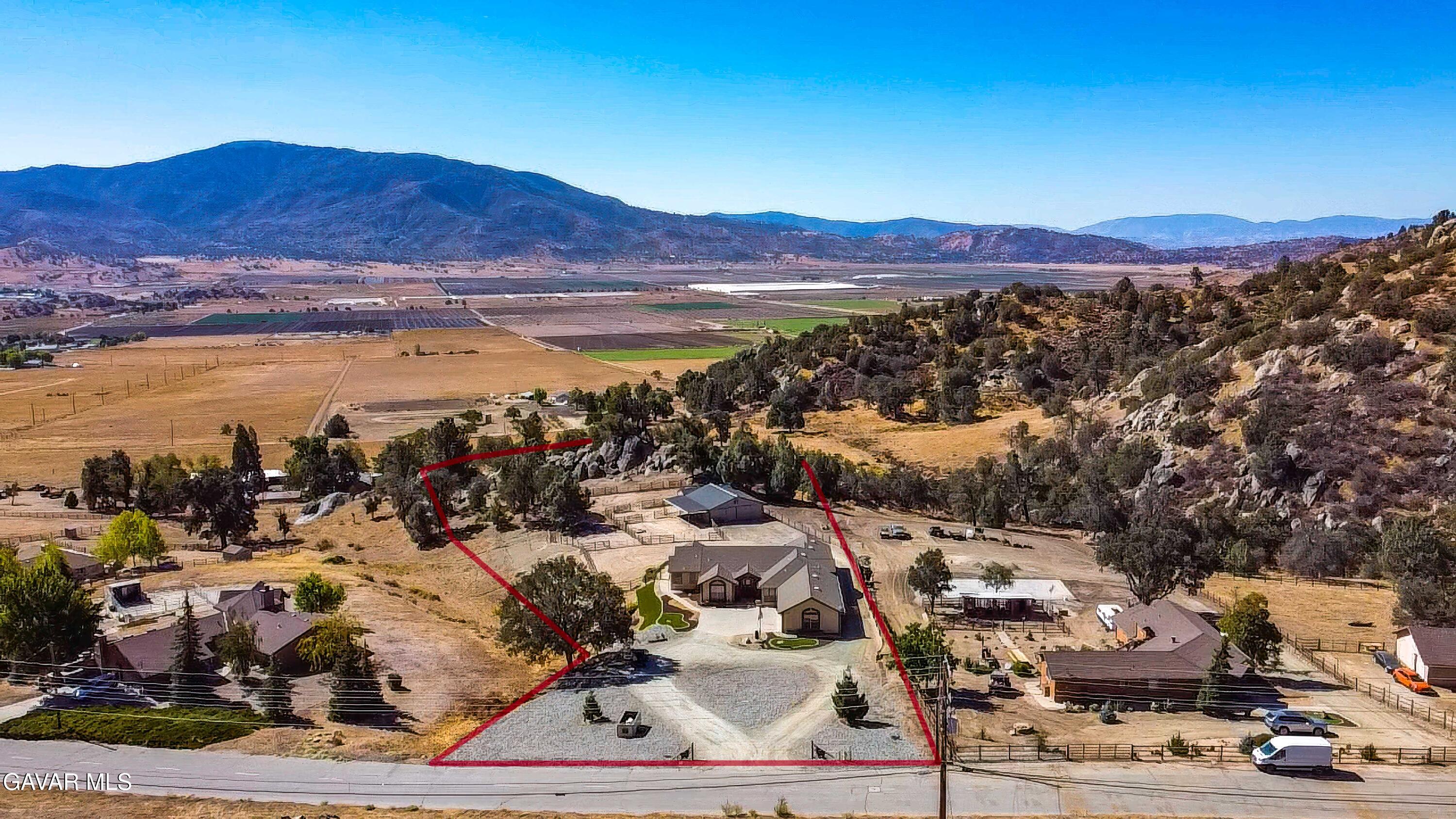 25370 Bear Valley Road Tehachapi, CA 93561 - Photo 63 of 65 25370 Bear Valley Rd Tehachapi-58