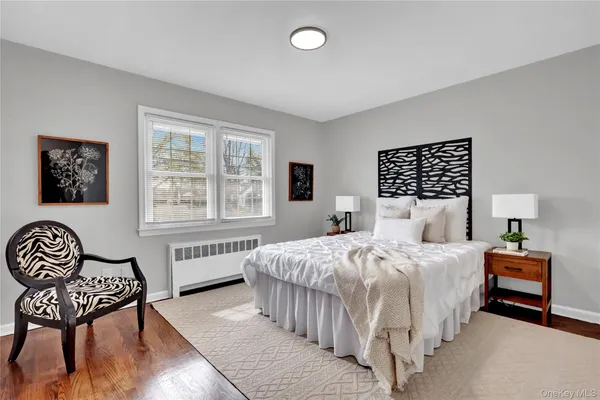 $749,000 | 1167 Warwick Street, Uniondale, NY 11553