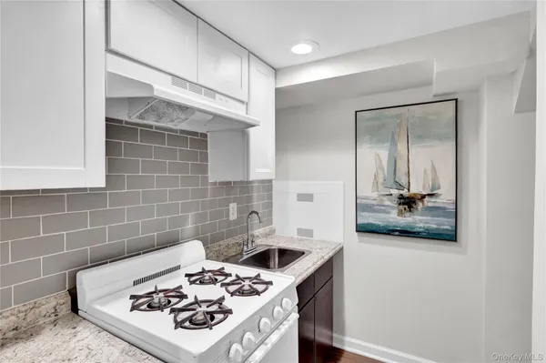 $749,000 | 1167 Warwick Street, Uniondale, NY 11553