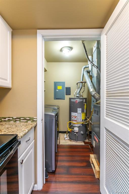 1504 Meadowside Drive Rochester Hills, MI 48307 - Photo 9 of 26