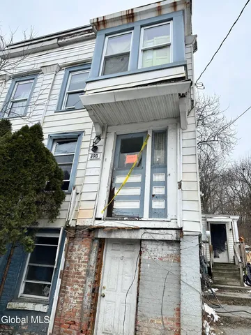 $169,900 | 490 4th Street, Troy, NY 12180