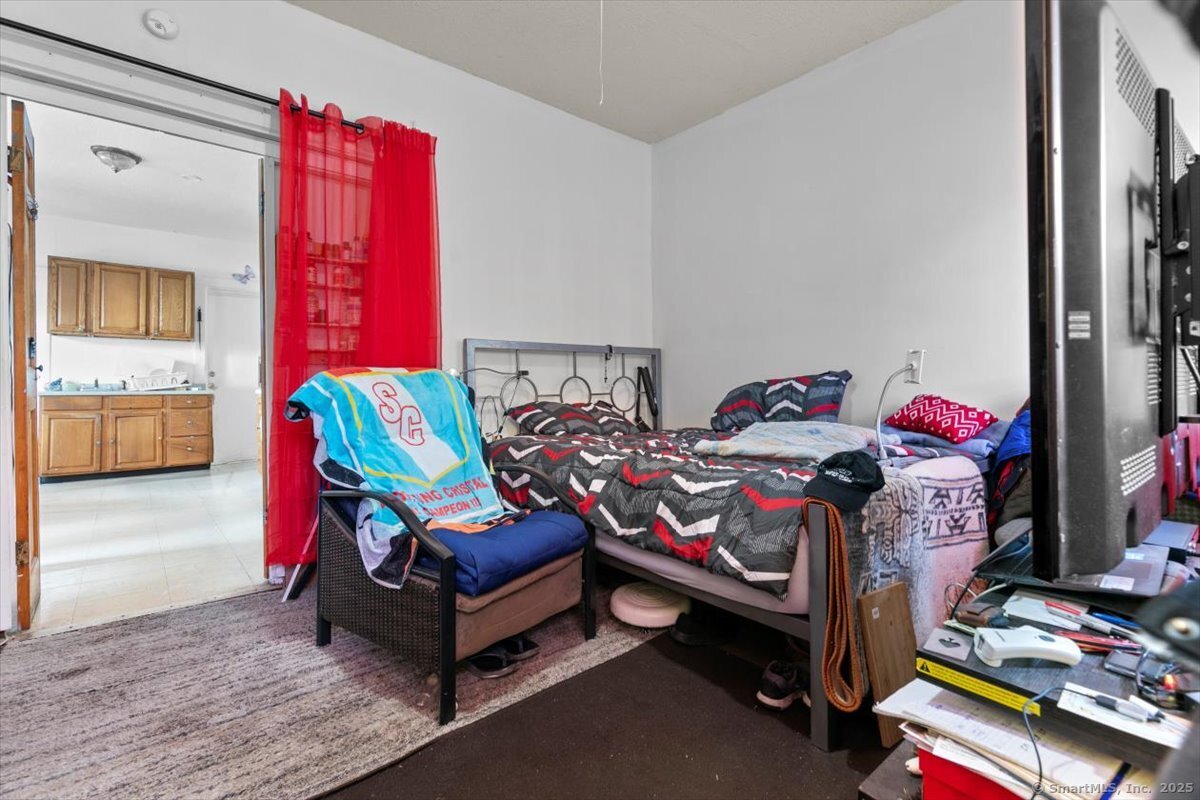 181 James Street New Haven, CT 06513 - Photo 7 of 37