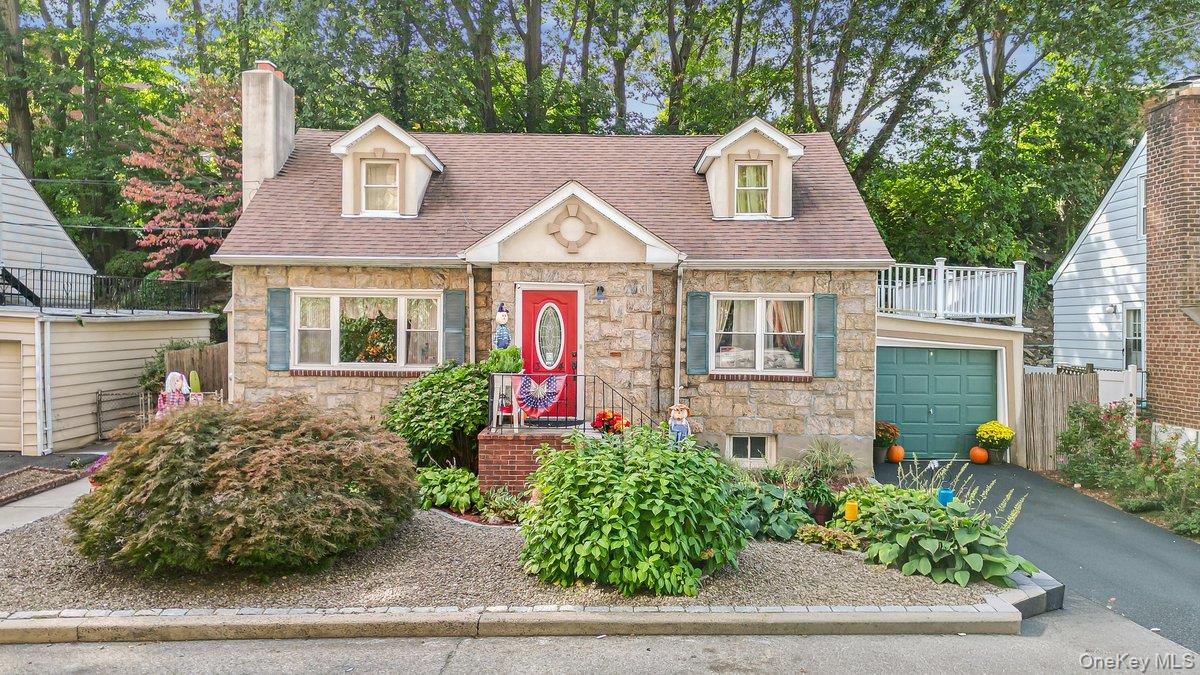 34 Raybrook Road Yonkers, NY 10704 - Photo 1 of 47 Picture Perfect!!!