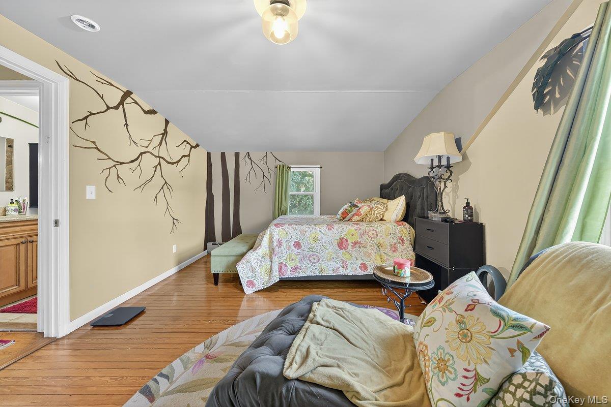 34 Raybrook Road Yonkers, NY 10704 - Photo 20 of 47 Second floor-bedroom # 2