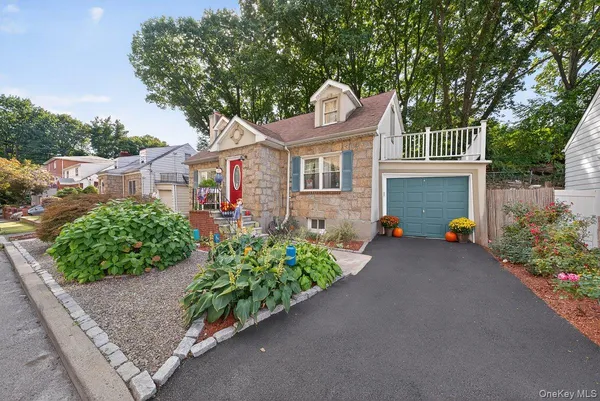 $825,000 | 34 Raybrook Road, Yonkers, NY 10704