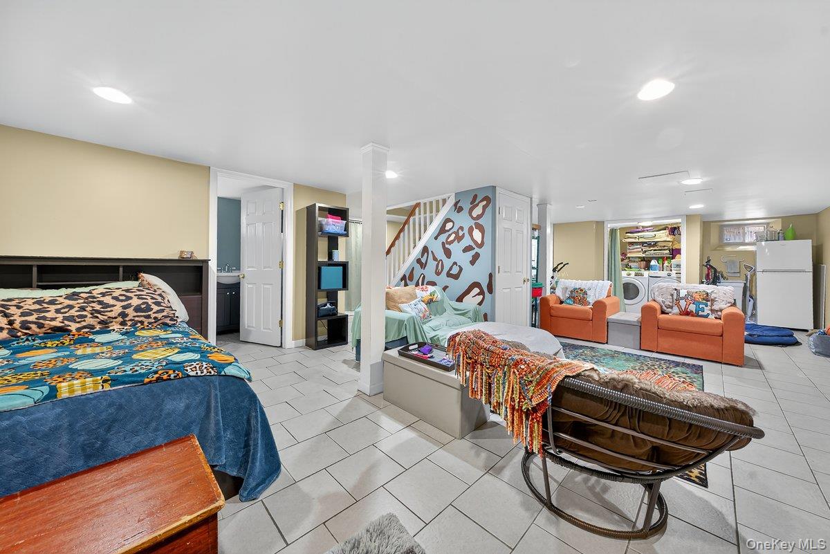 34 Raybrook Road Yonkers, NY 10704 - Photo 31 of 47