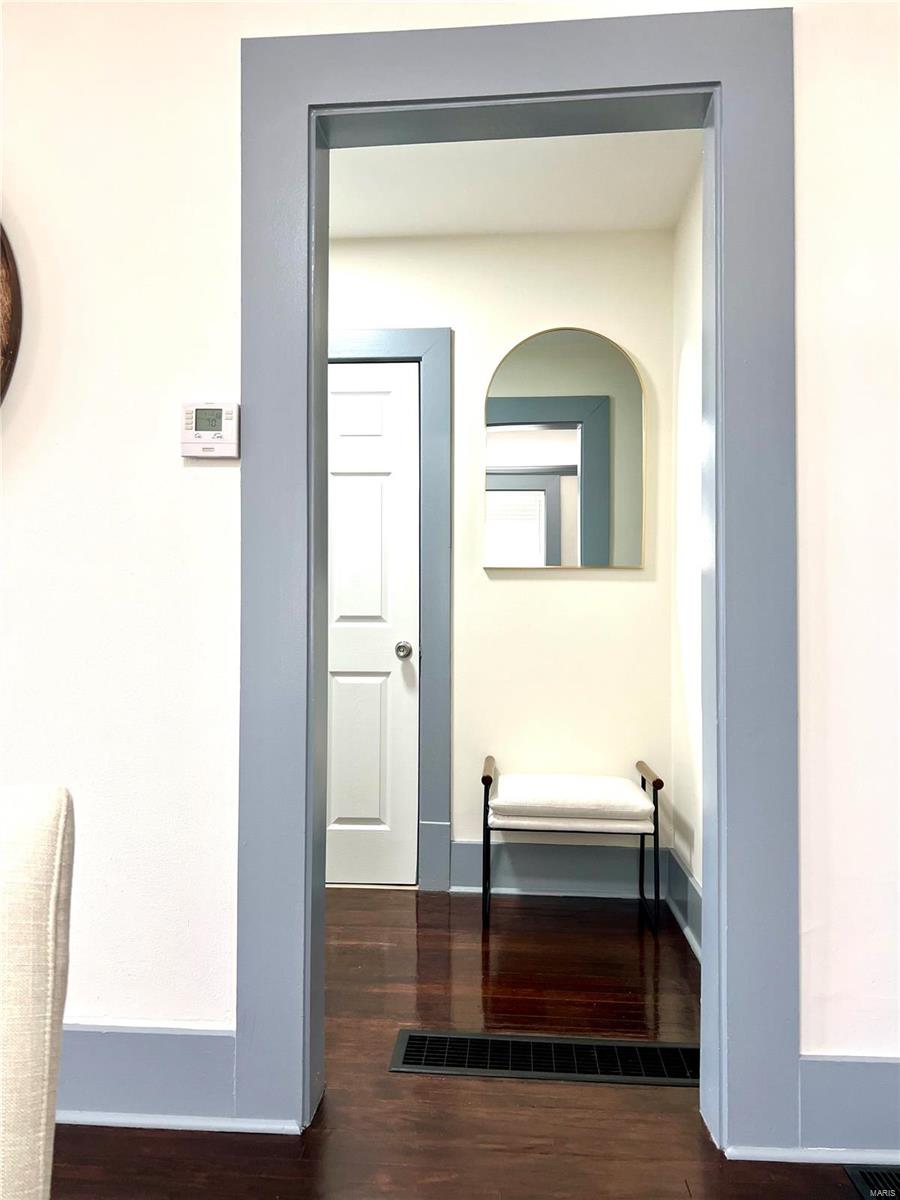 918 Lemay Ferry Road St. Louis, MO 63125 - Photo 20 of 35 Gallery Image 20