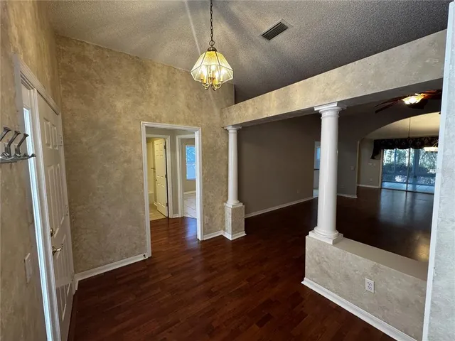 $1,975 | 101 Costa Mesa Drive, Lady Lake, FL 32159