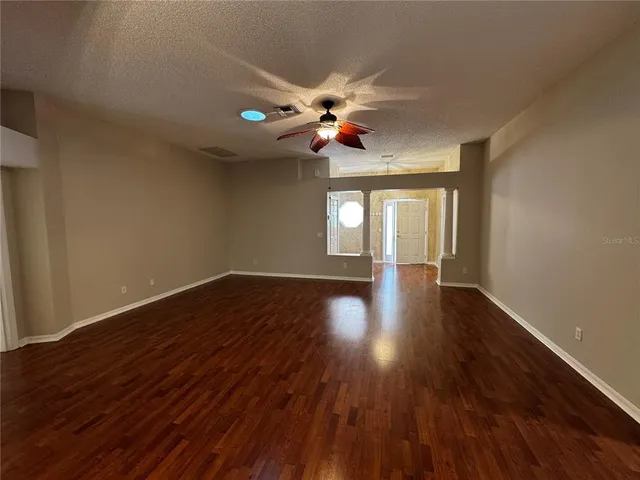 $1,975 | 101 Costa Mesa Drive, Lady Lake, FL 32159