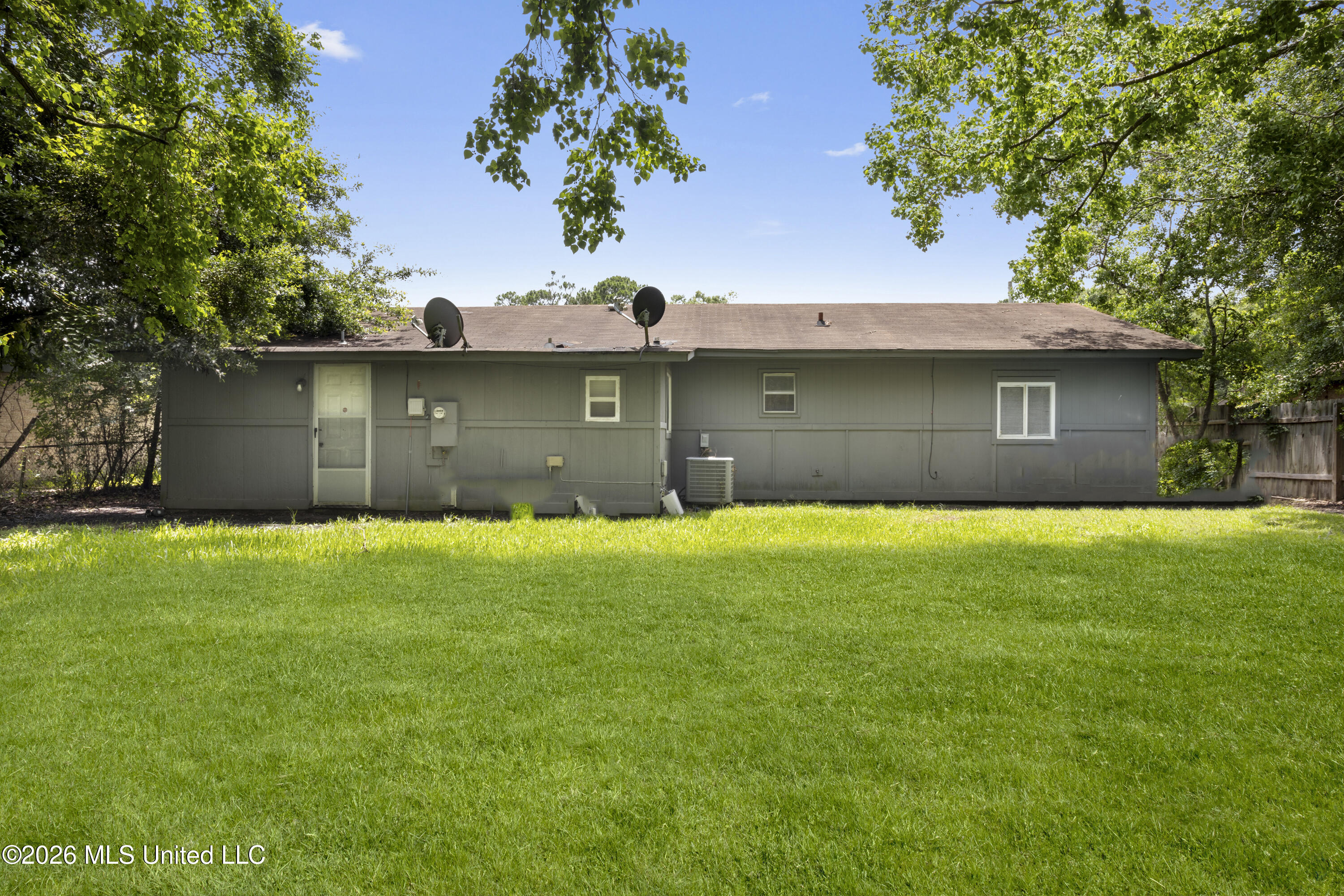 2124 Chestwood Road Gautier, MS 39553 - Photo 15 of 17 00015