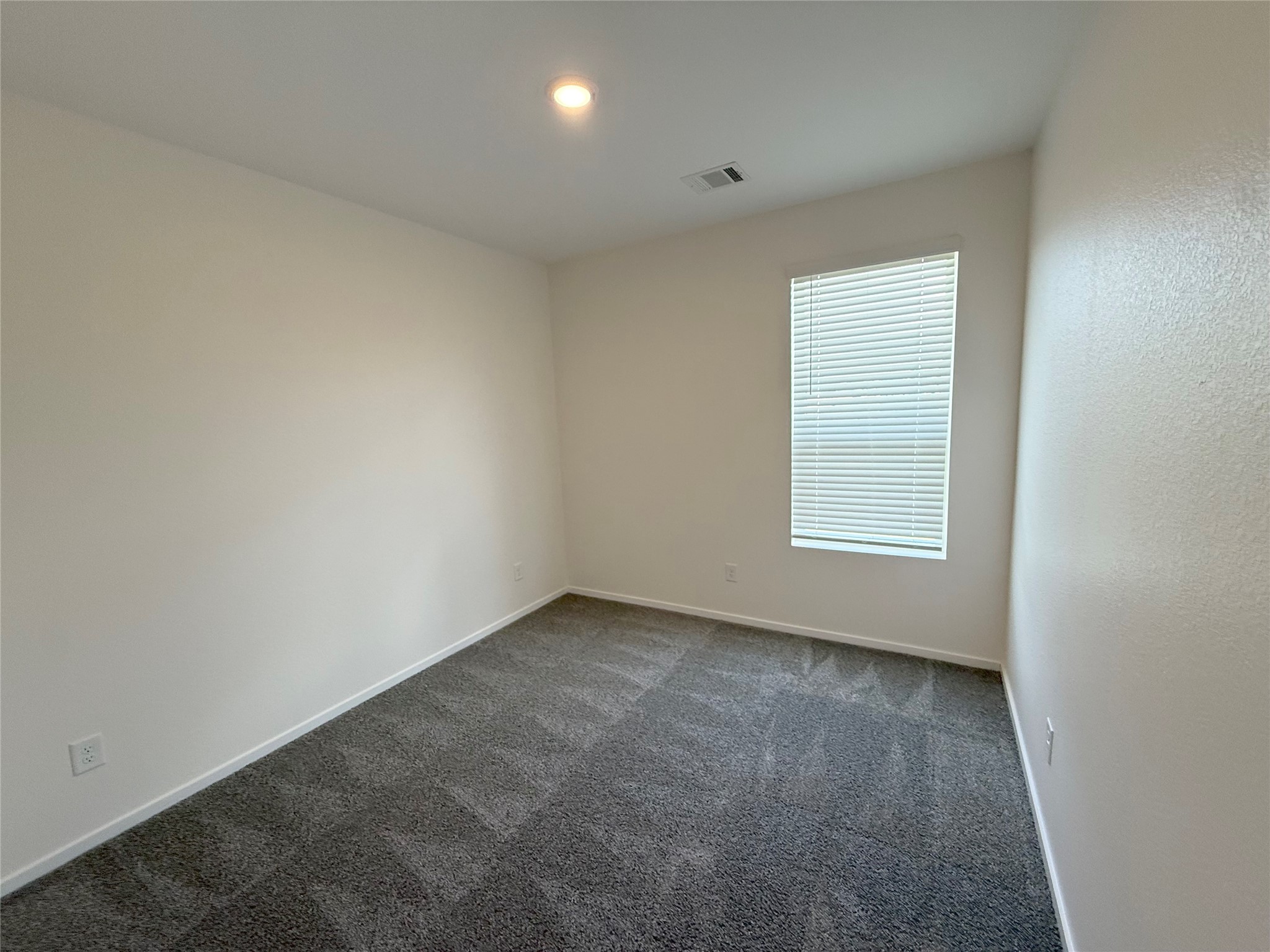 423 Amy Street Angleton, TX 77515 - Photo 8 of 50 Gallery Image 8