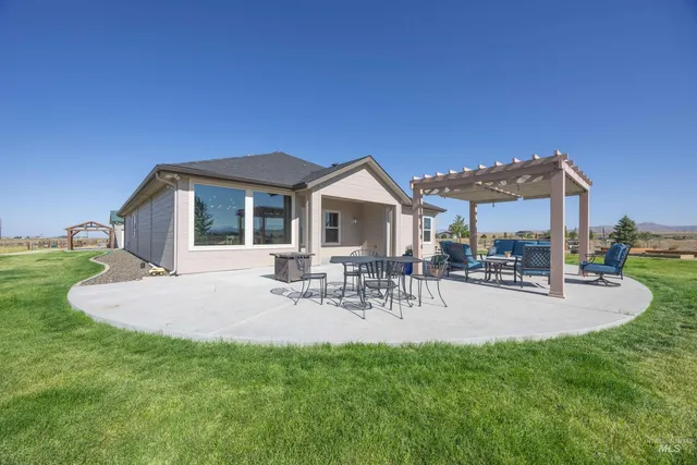 $950,000 | 185 South Prong Horn, Boise, ID 83716