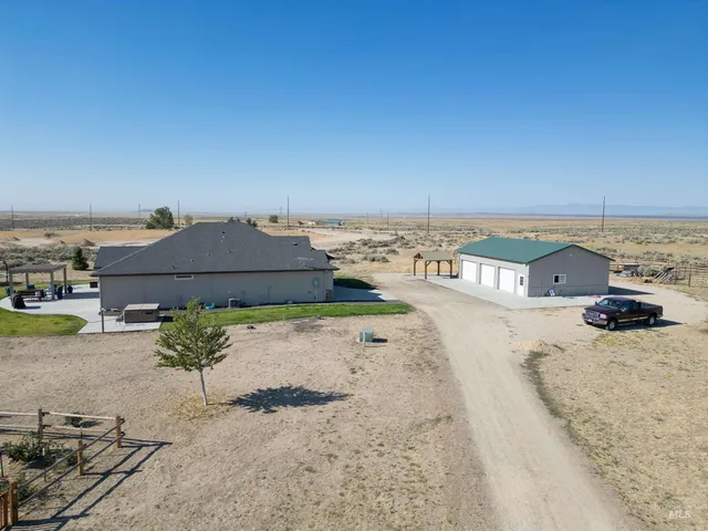 $950,000 | 185 South Prong Horn, Boise, ID 83716